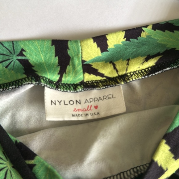 Green leaf Rave Set! - Picture 3 of 6